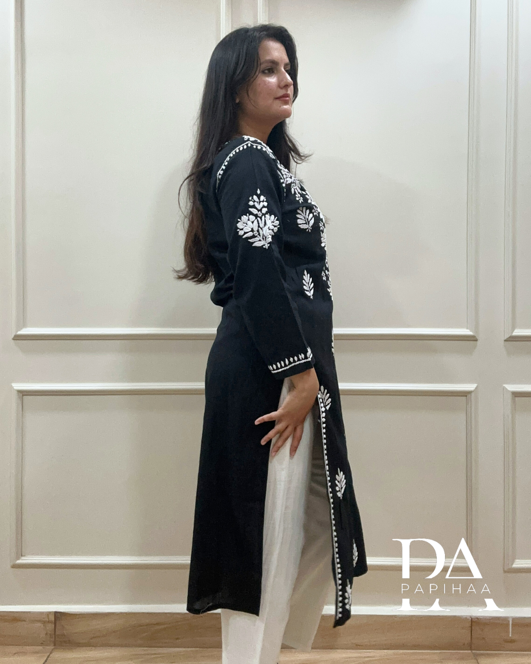 Eshani Black Cotton 3d Chikankari Kurti