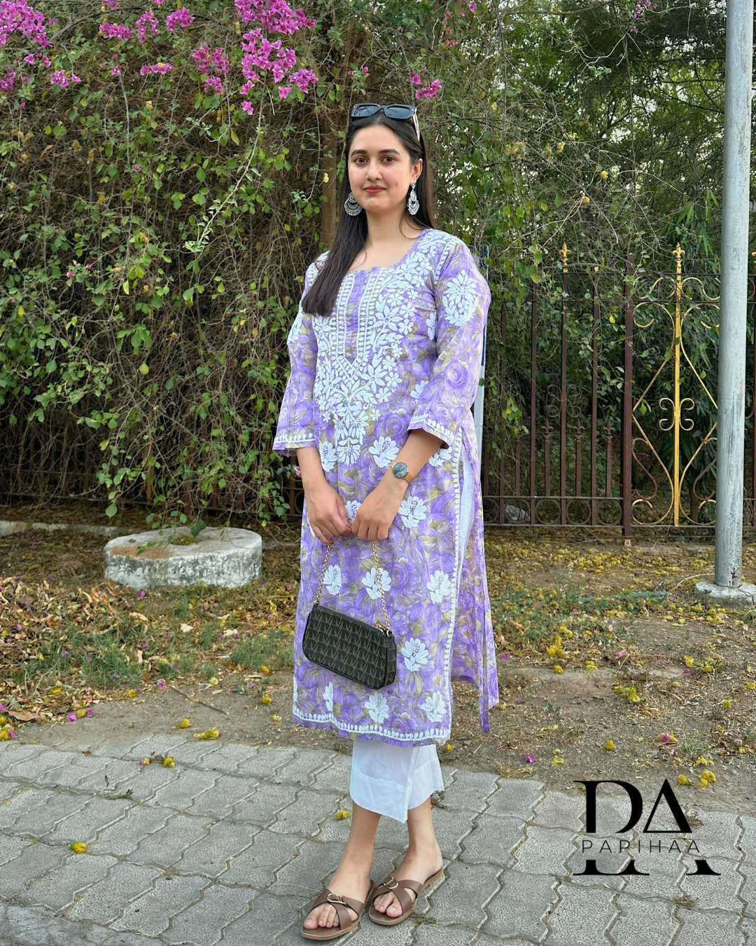Neeraja Lavender floral carnation printed 3d Chikankari Kurti