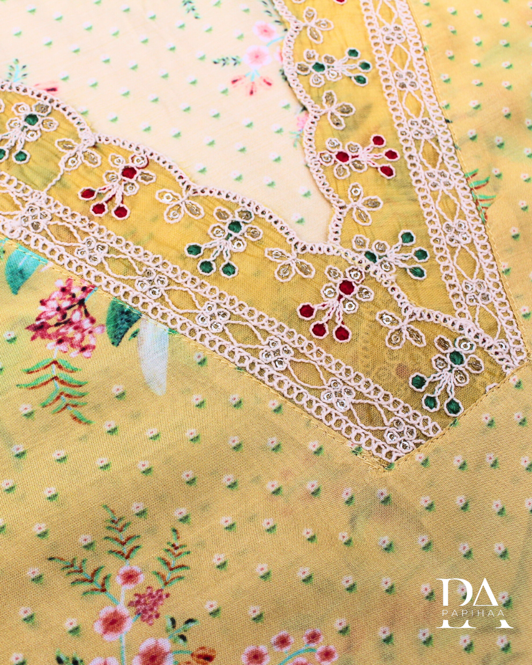 Leher Flora Yellow V-neck Ready to Stitch Set