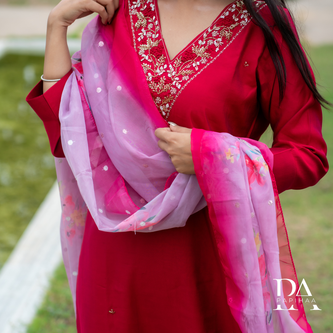 Shadmani V-neck Crepe Straight Suit