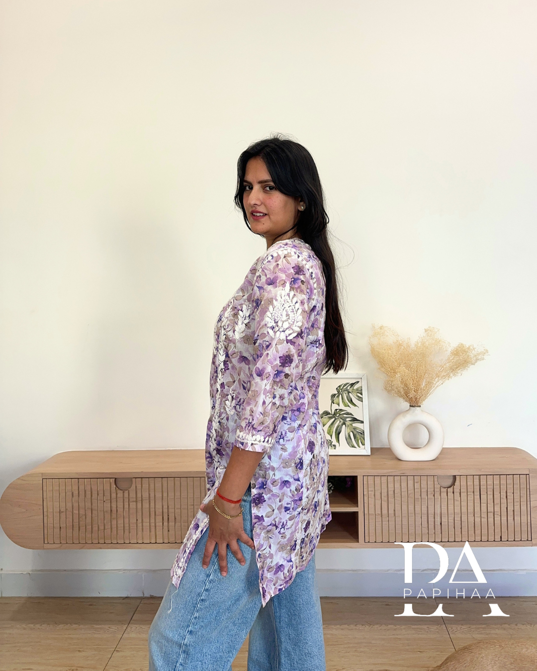 Inara Lavender Mulmul Short Chikankari Kurti